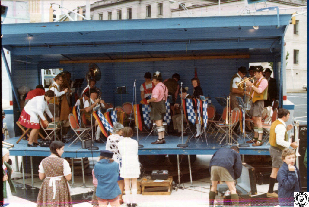 1976 05 dd 09 Winston Salem Springfest.jpg